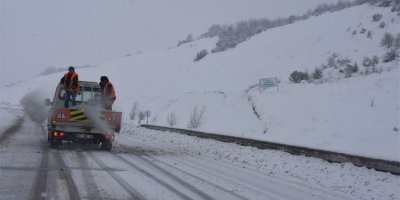 134 köy yolu ulaşıma kapandı