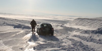 Çok sayıda araç mahsur kaldı