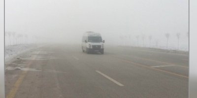 Van’da sis trafiği etkiledi