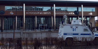 82 kişinin daha işine son verildi