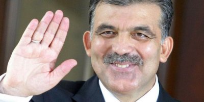 Abdullah Gül'den ihraçlara tepki