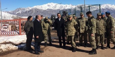 Korgeneral'dan Üzümlü Sınır Kapısına ziyaret