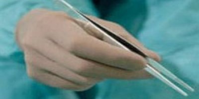 Cinsel organa sıkışan yüzük makasla kesildi