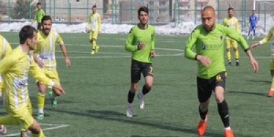 Hakkari Spor’dan gol şov!