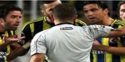 Gökhan Gönül'e 3 maç ceza