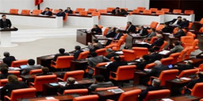 'Anadilde savunma parayla'