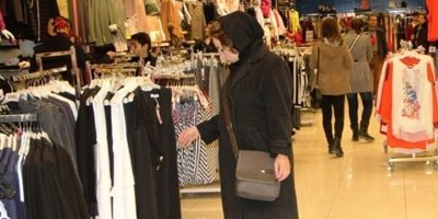 Van'da iranlı turist sevinci