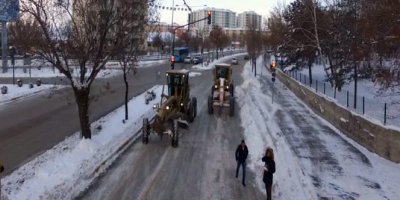 Doğu’da kar ve buzla mücadele çalışmaları