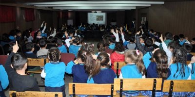 Öğrencilere sağlıklı beslenme semineri