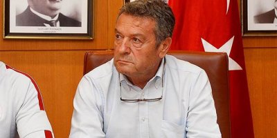 Galatasaray'da Nasuhi Sezgin istifa etti