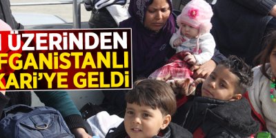 İran üzerinden 50 Afganistanlı Hakkari’ye geldi