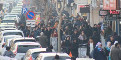 Van binlerce İranlı turiste ev sahipliği yapıyor!