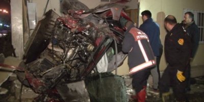 Katliam gibi kaza! 4 ölü, 1 yaralı