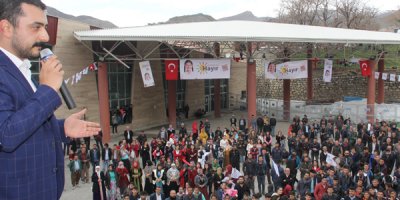 CHP Hakkari’de miting düzenledi