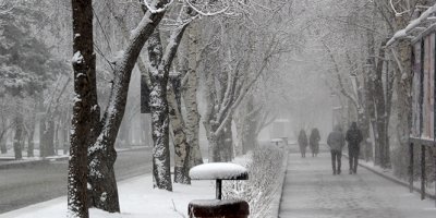 Lapa lapa kar yağdı