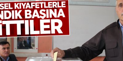 Yöresel kıyafetlerle sandık başına gittiler