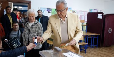 Baykal oyunu Antalya'da kullandı