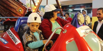 Özel gereksinimli öğrenciler oyun salonlarıyla buluştu