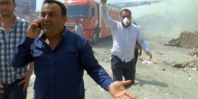 Yangını bıraktılar gazetecilere saldırdılar