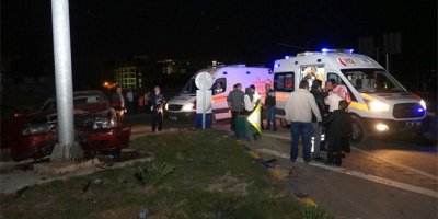 Düğün dönüşünde kaza: 5 yaralı