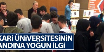 Hakkari Üniversitesinin standına yoğun ilgi