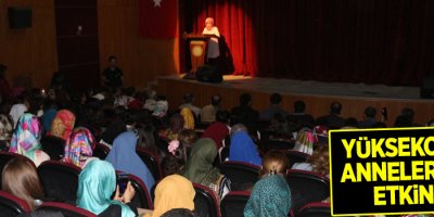 Yüksekova'da anneler günü kutlandı