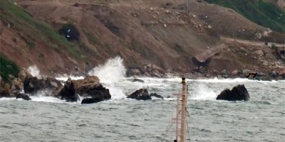 Deniz otobüsü seferlerine fırtına engeli