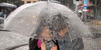 Meteorolojiden kuvvetli yağış uyarısı
