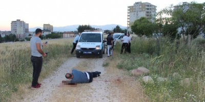 İftar saatini beklerken silahla vuruldu