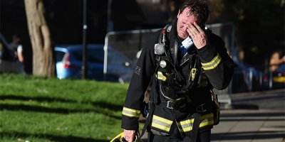 Londra’da yanan 24 katlı binanın çökme riski yok