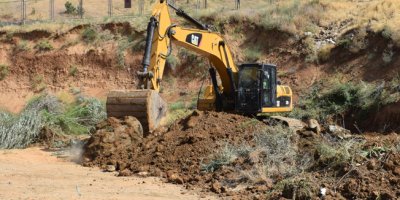 Şemdinli’de garaj yapımı