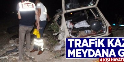 Otomobil ile ticari araç kafa kafaya çarpıştı: 4 ölü, 8 yaralı