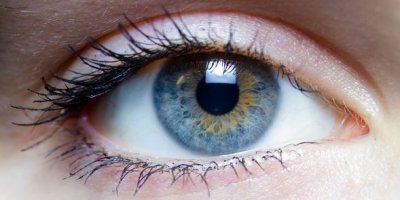 Kirpik iltihabı, arpacığa neden olabilir