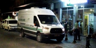 19 yaşındaki genç otel odasında ölü bulundu