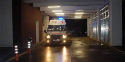 Yolcu minibüsü şarampole yuvarlandı: 1 ölü, 10 yaralı