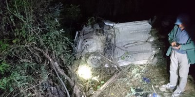 Otomobil şarampole devrildi: 4 ölü, 2 yaralı