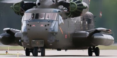 Japonya’da ABD askeri helikopteri düştü