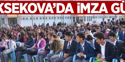 Yüksekova'da imza günü