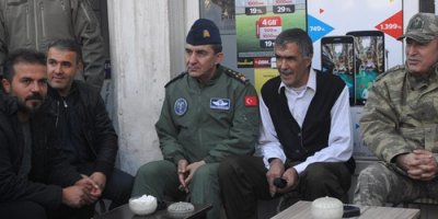 Genelkurmay Başkanı Orgeneral Akar, Yüksekova'da