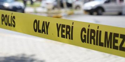 Genç kız, annesini döven babasını öldürdü