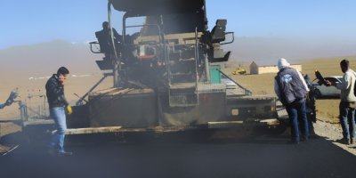 2 köy ve 1 mezra ilk kez asfalta kavuştu