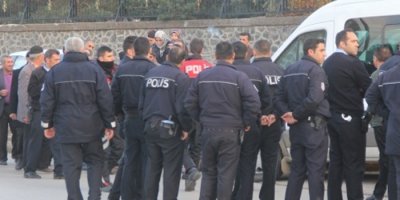 Erzurum’da cenaze defin kavgası