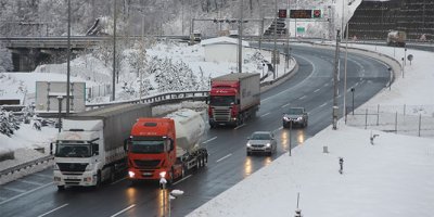 Bolu’da kar yağışı etkisini azaltıyor