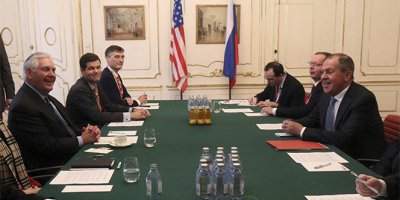 Tillerson ve Lavrov Viyana’da bir araya geldi