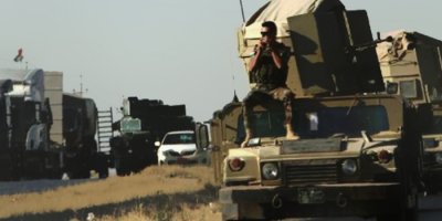 Abadi'den geri adım: Peşmergeyi tebrik etti