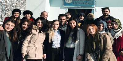 Yüksekova Gençlik Merkezinden köy okullarına ziyaret