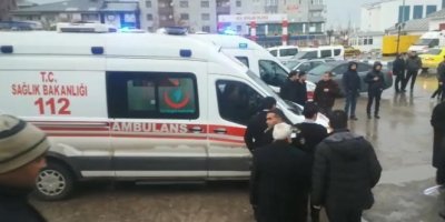 Elektrik akımına kapılan 2 kişi yaralandı