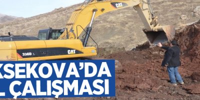 Yüksekova'da yol çalışması