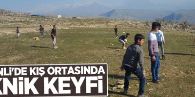 Şemdinli'de kış ortasında piknik keyfi