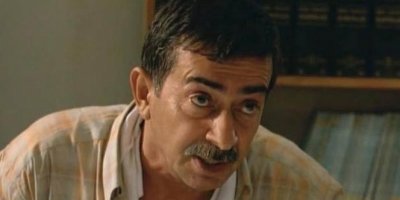 Usta oyuncu Özdemir hayatını kaybetti